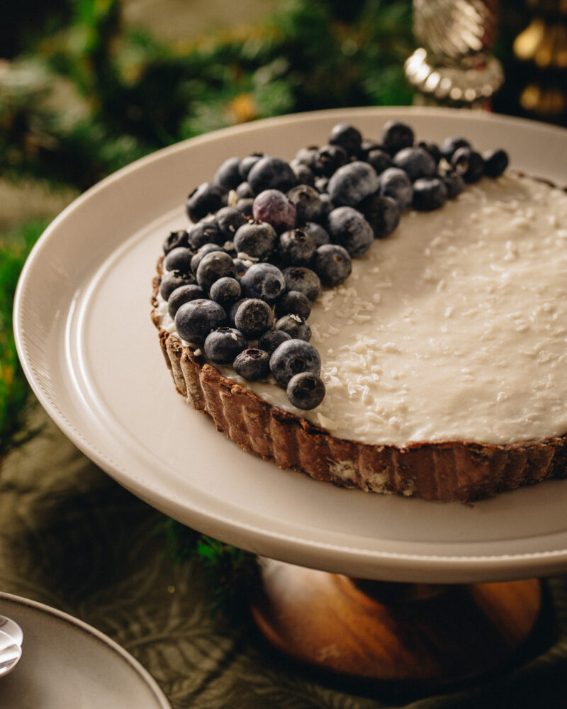 Pita (tart) od kokosa i šumskog voća