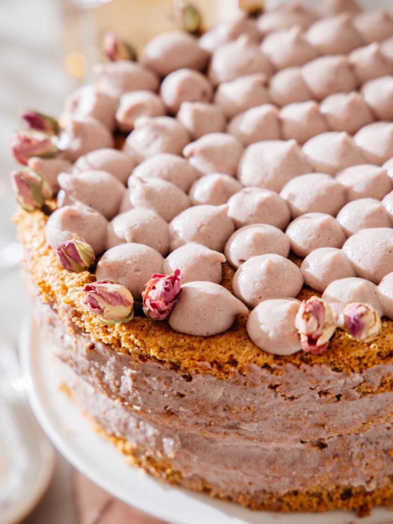 Torta za Valentinovo s rozom cokoladom (ganache) - Gladusa
