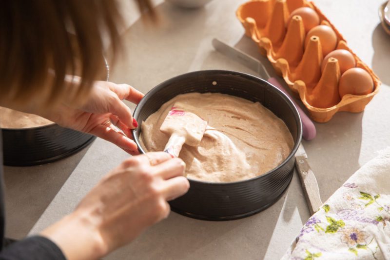 Torta za Valentinovo s rozom cokoladom (ganache) - Gladusa